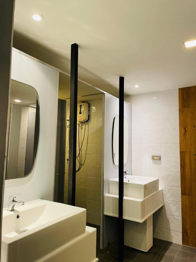 Rabbitel Phuket Hostel Kültér fotó