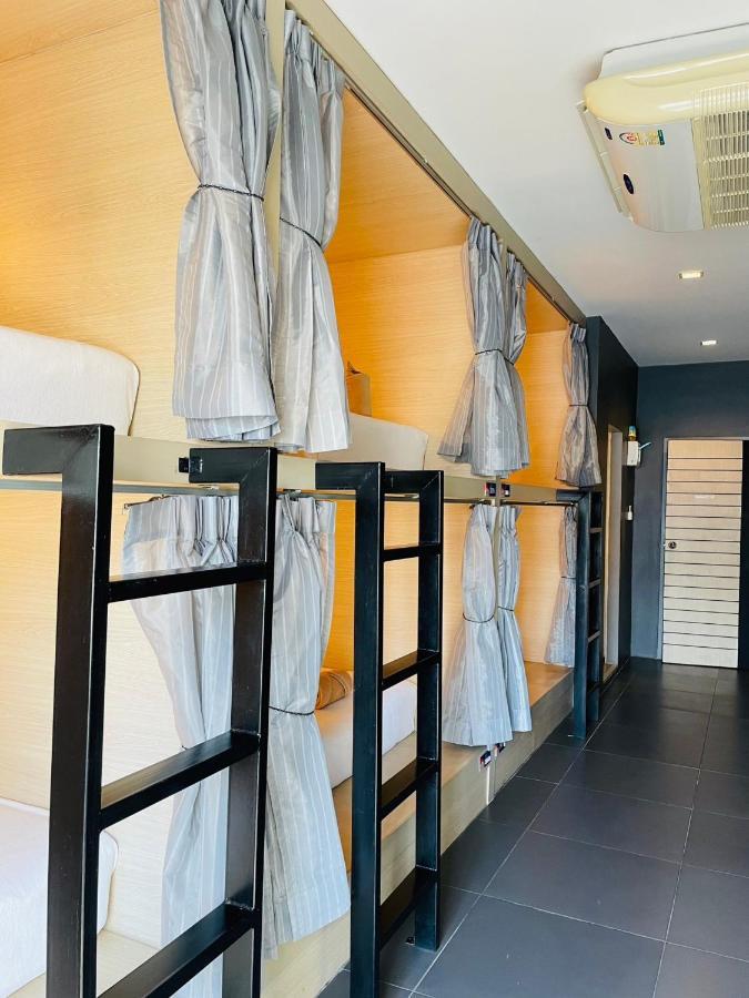 Rabbitel Phuket Hostel Kültér fotó