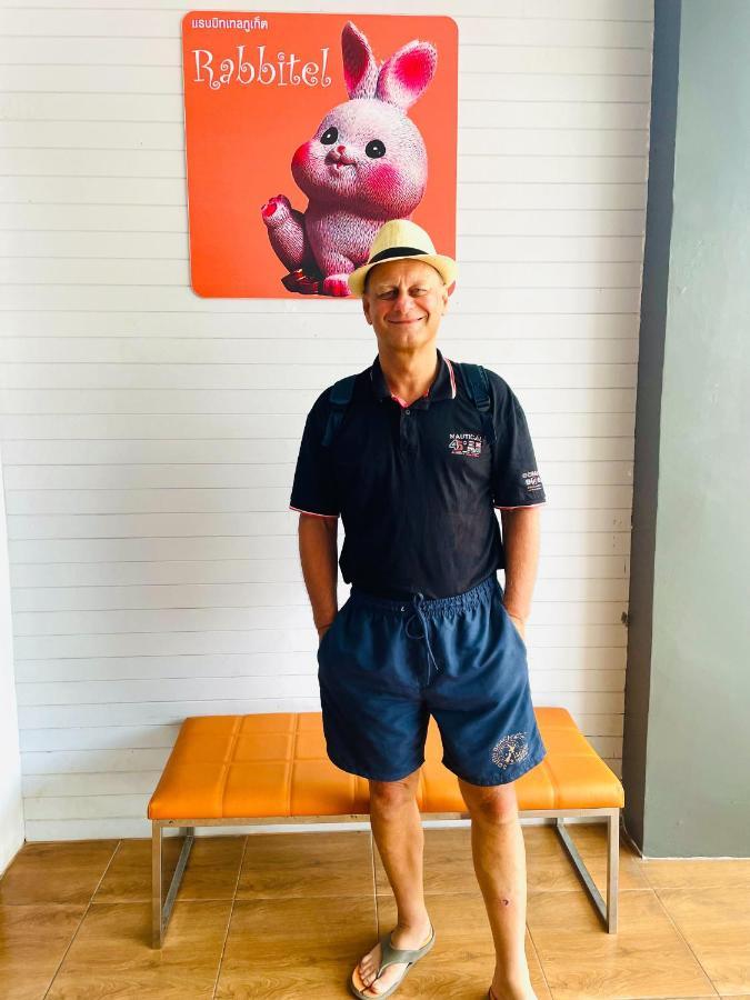 Rabbitel Phuket Hostel Kültér fotó