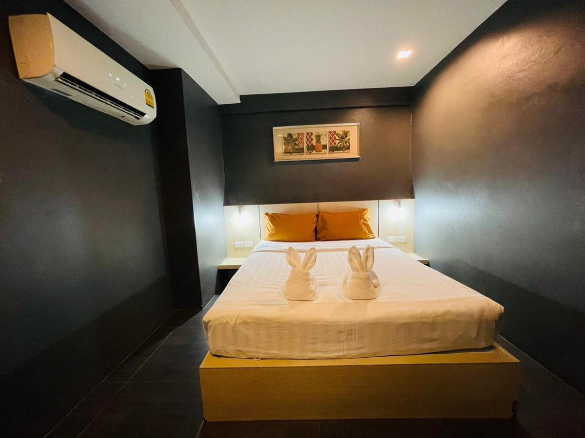 Rabbitel Phuket Hostel Kültér fotó