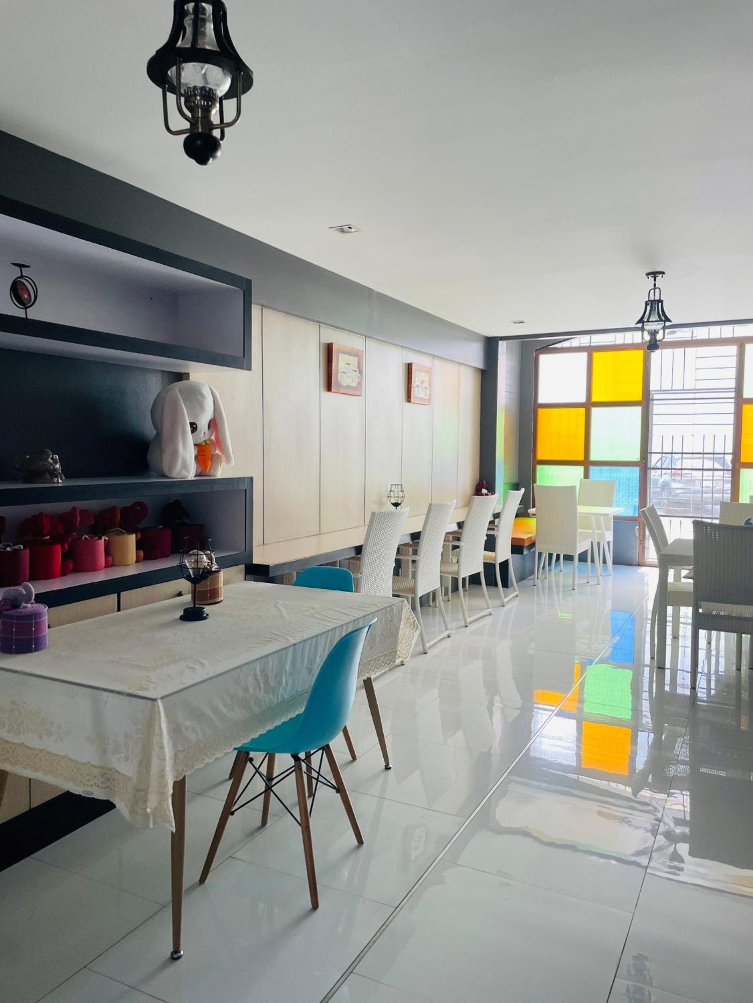 Rabbitel Phuket Hostel Kültér fotó